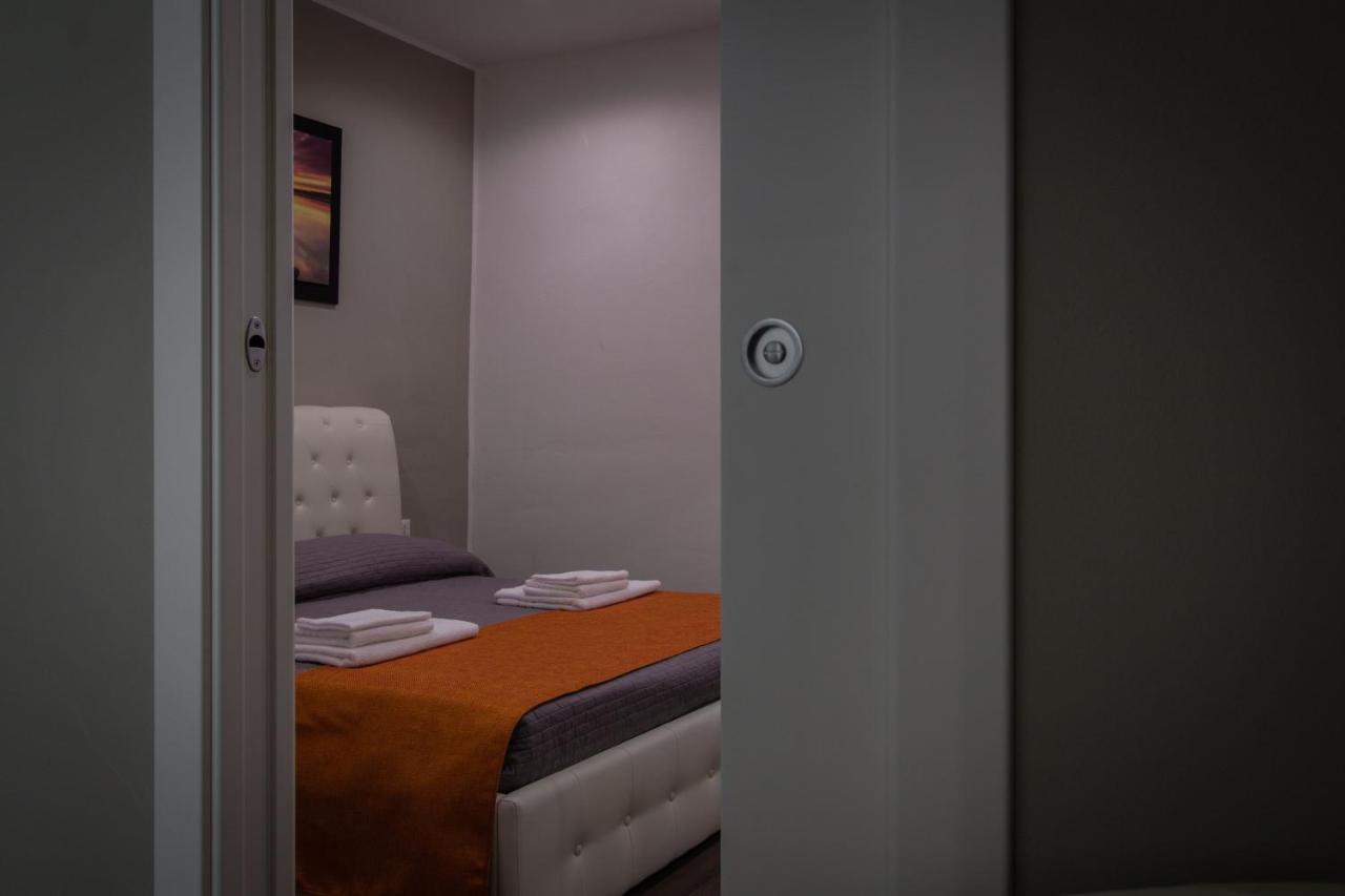 Malta Guest House 피아첸차 외부 사진